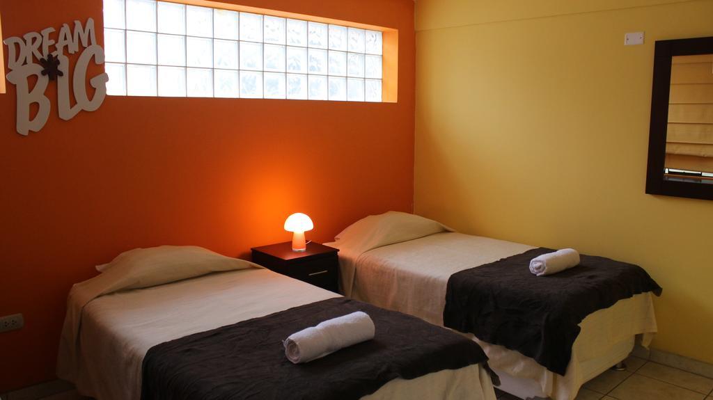 Taytaypa Rooms & Apartments Lima Airport Exterior foto